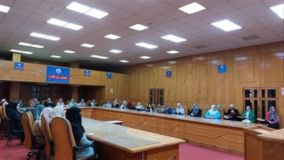 حقوق وواجبات التمريض في ندوة تثقيفية بالإسماعيلية 