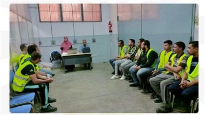 وزارة العمل تنظم ندوتين للتوعية بأهداف السلامة المهنية ومخاطر الحريق بسوهاج 