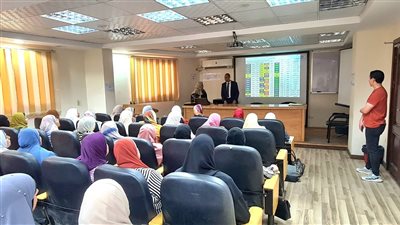 وكيل صحة البحيرة يناقش جهود تنظيم الأسرة 