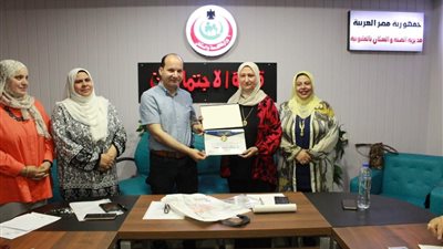 وكيل وزارة الصحة بالقليوبية يجري الاجتماع الدوري لمديري الادارات الصحية 