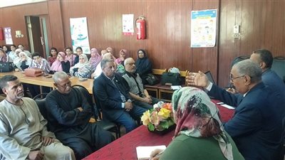 الأيدى العاملة ثروة صناعة المستقبل ندوة مجمع اعلام قــنا