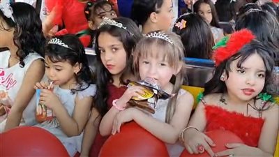 صور.. أميرات الفراولة وموكب الزهور فى احتفال الإسماعيلية بأعياد الربيع