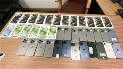 جمارك مطار برج العرب الدولي تضبط محاولة تهريب عدد من الهواتف المحمولة