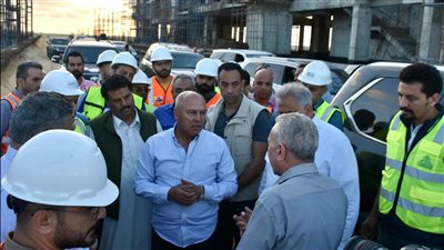 وزير النقل يتابع التقدم في معدلات تنفيذ مشروع الخط الأول من القطار الكهربائي السريع