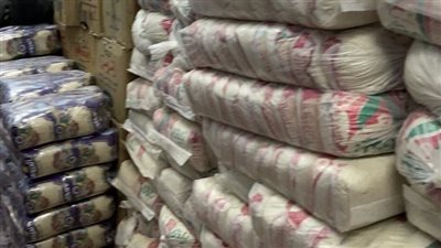 ضبط 50 طن سكر وتحرير 677 محضر وجنحة تموينية بسوهاج 