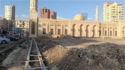 تطوير ساحة ميدان المسجد الإبراهيمى بدسوق