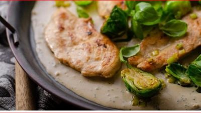 من فرنسا: الدجاج بالصوص الأبيض