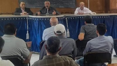 ندوة إرشادية عن مكافحة دودة الحشد الخريفية بزراعة الغربية