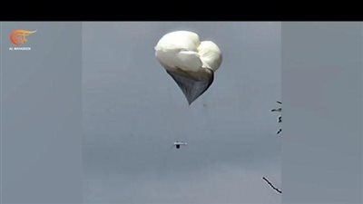 لحظة إسقاط حزب الله منطاد تجسس تابع لإسرائيل.. شاهد
