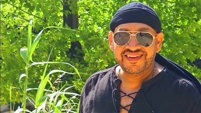 عصام كاريكا يحيي حفلات فى بيروت ويؤجل الاحتفال بعيد ميلاده 