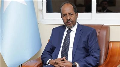 الرئيس الصومالي يترأس مؤتمر المجلس التشاوري الوطني لاستكمال الدستور المؤقت لبلاده