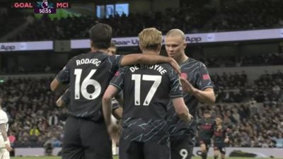 هالاند يتقدم لمانشستر سيتي بالهدف الأول أمام توتنهام 