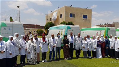 الكشف على 366 مواطن فى قافلة طبية بمركز شباب أبوصوير 