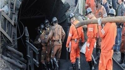 مصرع 3 عمال مفقودين جراء انهيار جزء من منجم للفحم في بولندا