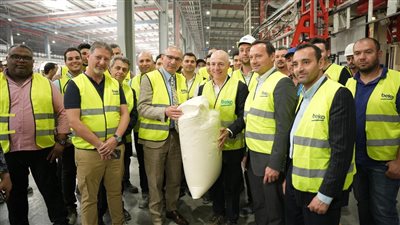 السفير التركي يتفقد مراحل التشغيل في مصنع بيكو بالعاشر من رمضان 
