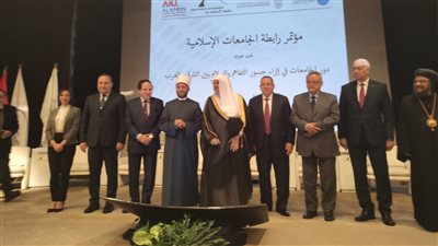 أسامة الأزهري: الأزهر فتح نوافذ على العالم في التعارف والتواصل مع الغرب