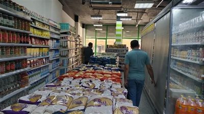 حملة مكبرة لضبط الاسواق ورفع الاشغالات بنجع حمادي 