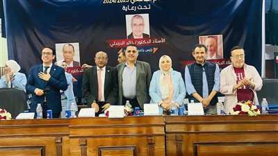 آداب إعلام الزقازيق تناقش مشروعات تخرج شعبة الإذاعة دفعة 39