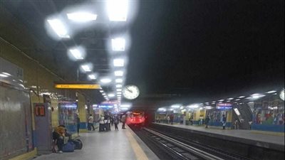 مترو الأنفاق ينفي وجود ازدحام بمحطات الخط الأول والثاني