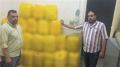 ضبط 660 لتر زيوت مجهولة بسوهاج