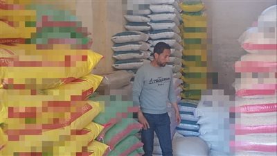 ضبط 10 آلاف قطعة حلوى ودواجن منتهية الصلاحية بالبحيرة