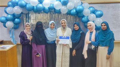صيدلة بنات الأزهر بالقاهرة تفوز بالمركز الثالث في مسابقة التغذية العلاجية