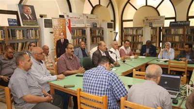 محافظ بني سويف يتابع ترتيبات إمتحانات الفصل الدراسي الثاني لطلاب الشهادة الإعدادية