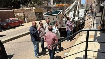 رفع الإشغالات واللافتات الإعلانية المخالفة بسنورس في الفيوم 