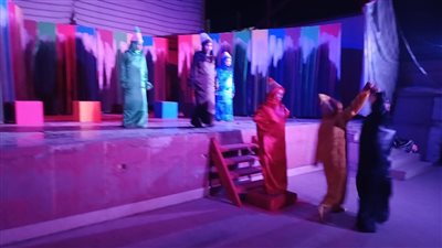 مسرح الطفل يقدم العرض المسرحى 