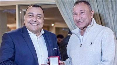 بعثة الأهلي تلبي دعوة السفير المصري في تونس