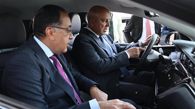 متحدث الحكومة: تاكسي العاصمة الكهربائي يوفر خدمة متميزة وآمنة للمواطنين