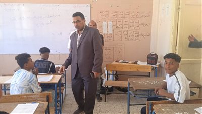 6 آلاف و890 طالبًا وطالبة يؤدون امتحانات الشهادة الإعدادية بقوص