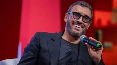 ثورة غضب ضد كاظم الساهر في مصر.. ومصير مجهول لحفل الأهرامات: التذكرة متكفيش مرتب شهر