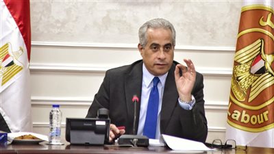 المجلس الأعلى للحوار الاجتماعي يستكمل جلساته برئاسة وزير العمل لمناقشة مشروع قانون العمل 