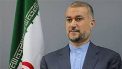 وزير الخارجية وعدد من المسؤولين كانوا على متن المروحية مع الرئيس الإيراني