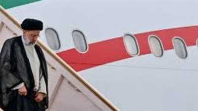 إيران تعلن فقدان الاتصال بمروحية موكب الرئيس الإيراني