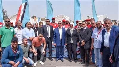 محافظ الإسكندرية يشهد اصطفاف المركبات والمعدات الهندسية