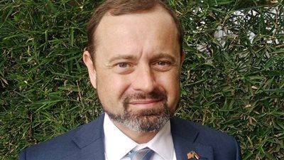  المبعوث الأمريكي الخاص: 