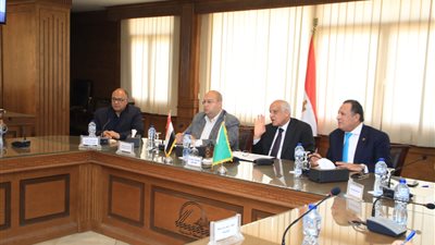 محافظة الجيزة: قرعة الكترونية لتسكين ٣٦٩ محل وباكية بسوق العياط الجديد