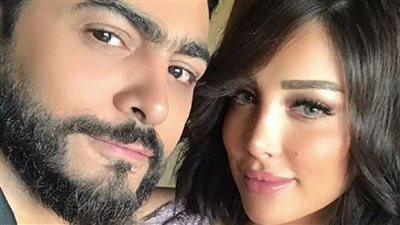 تامر حسني وبسمة بوسيل.. نظرات متبادلة ورسائل غامضة (تفاصيل)