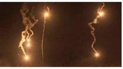 الحرس الثوري يبحث عن الرئيس الايرانى  بقنابل مضيئة اثناء عملية البحث عن المروحية