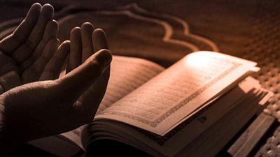 7 محطات يستعين بها الرسول في تعامله مع زوجاته