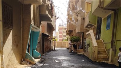 بتكلفة 10 مليون جنيه.. الإنتهاء من أعمال رصف شارع البنك الأهلى بقلين 