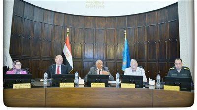  شئون التعليم والطلاب بجامعة الإسكندرية تتابع أعمال امتحانات الفصل الدراسي الثاني
