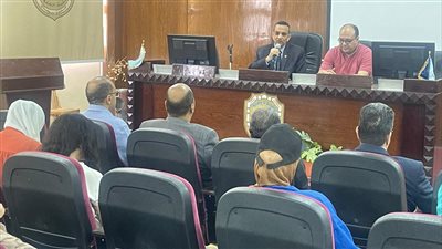 علوم سوهاج تنظم ندوة حول 