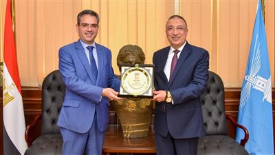 محافظ الإسكندرية يستقبل سفير مالطا لبحث سبل التعاون المشترك