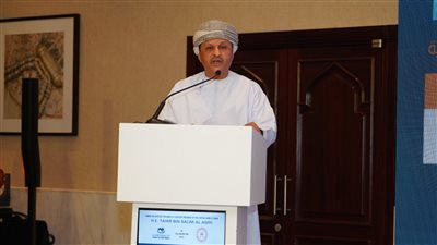 العجيلي: البنوك العمانية أثبتت قدرتها على مواجهة المخاطر والتحديات العالمية