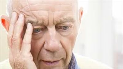 عصير التفاح يحمي الدماغ من مرض الزهايمر 