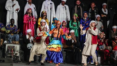 قبل أيام من انطلاق الـ 11.. تعرف على الفرق العالمية المشاركة بمهرجان الطبول 2024