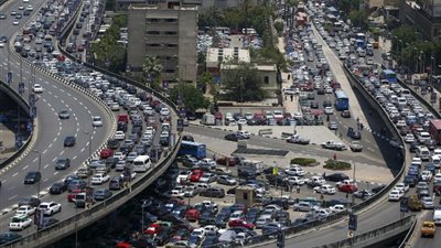 نشرة أخبار المرور: انتظام في الشوارع والطرق الرئيسية 